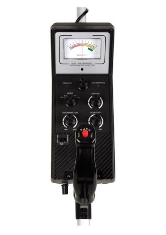 Détecteur de métaux portatif SCANGUARD 1 pile 9V (non fournie